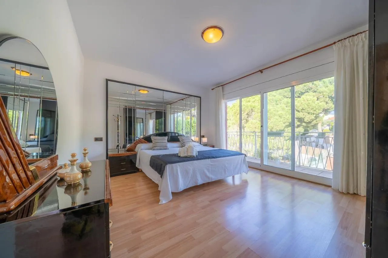 Gala Lux Villa Lloret de Mar 0*,  Spain